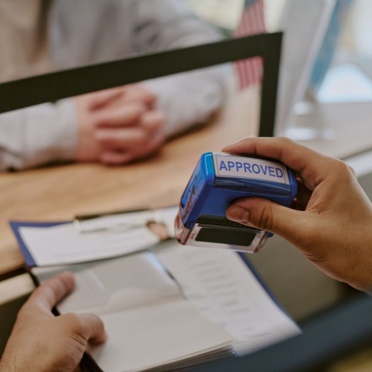 Documentsapproval image - widen migration experts